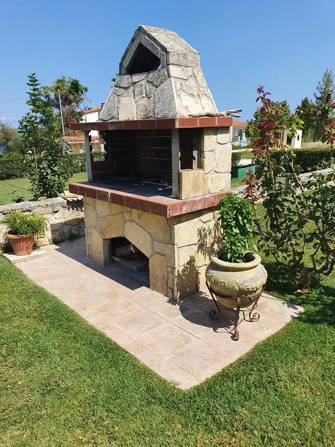 Villa Sandra Kriopigi